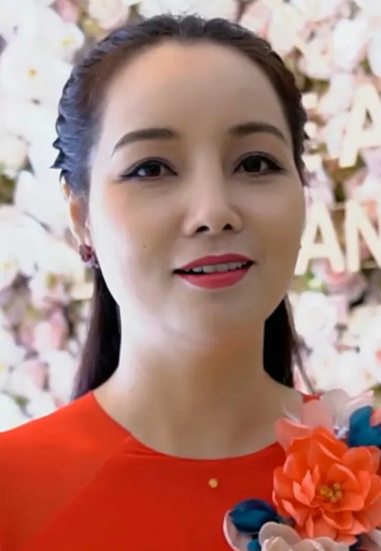 Mai Thu Huyền